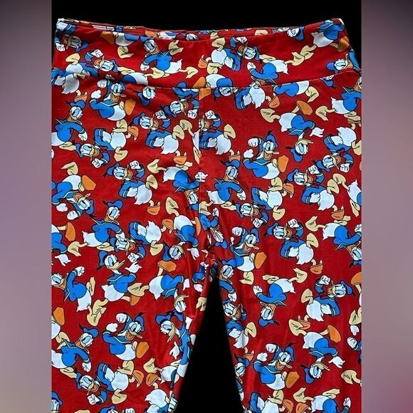 LuLaRoe Women’s TC Red Disney’s Donald Duck Leggings Adult Sizes XL Comfy NWOT - Picture 6 of 16